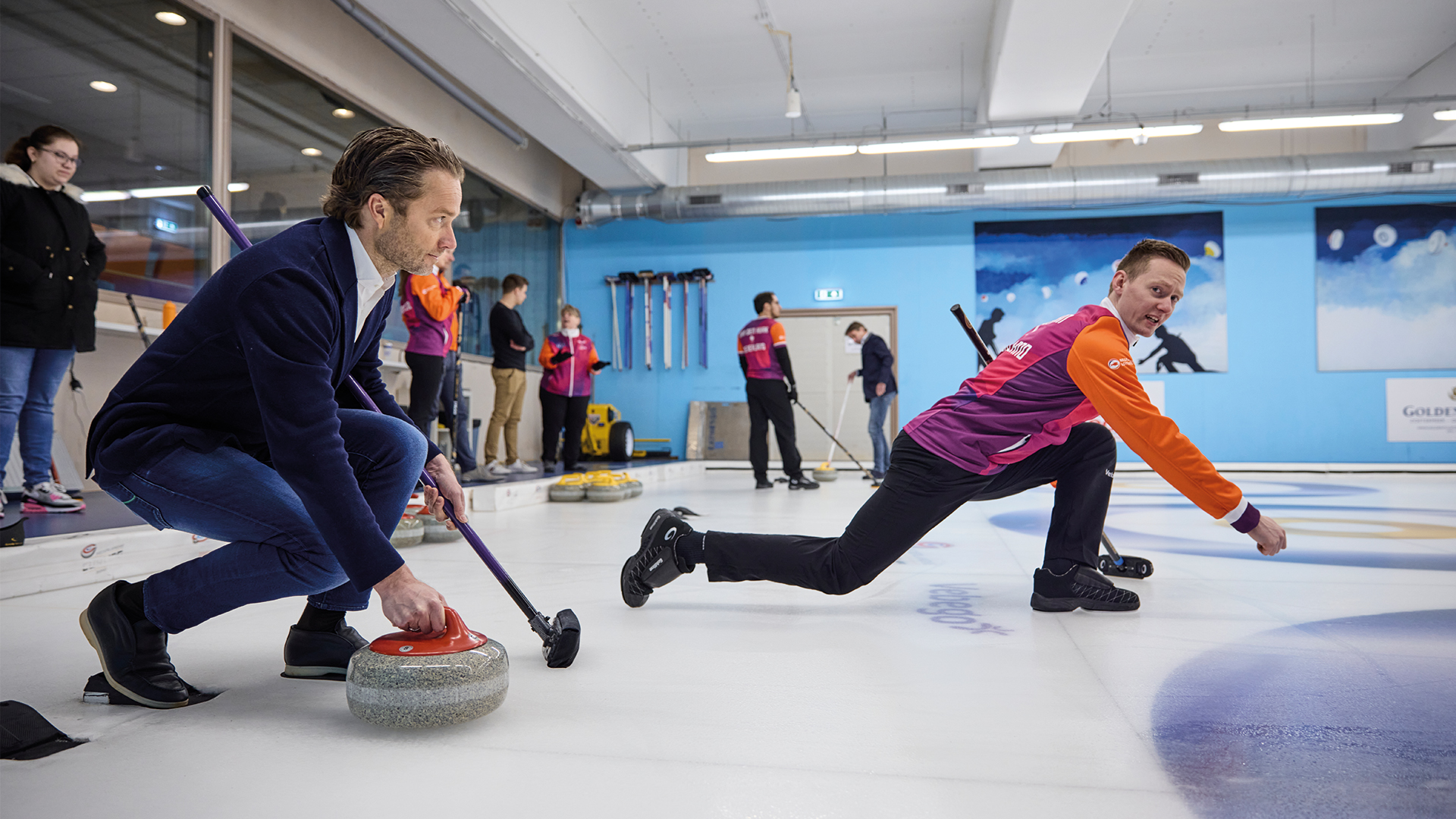 Curling Ton