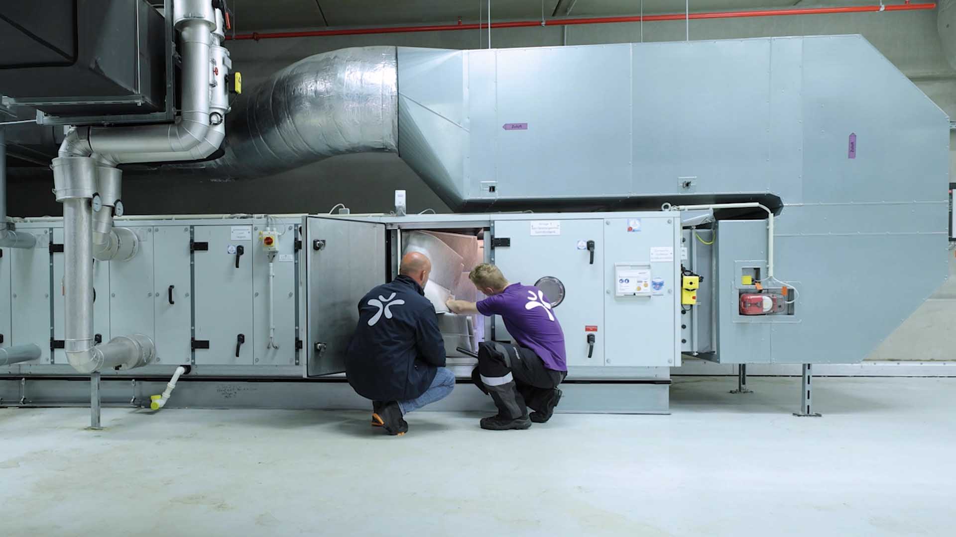 Technische Services Clip